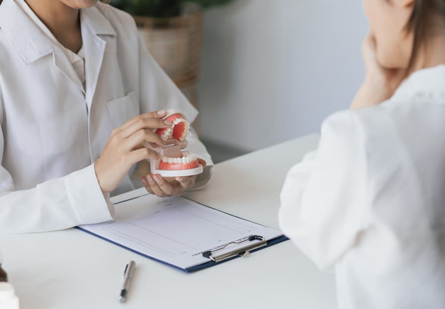 Prevención y consejos de salud bucodental en O Rosal